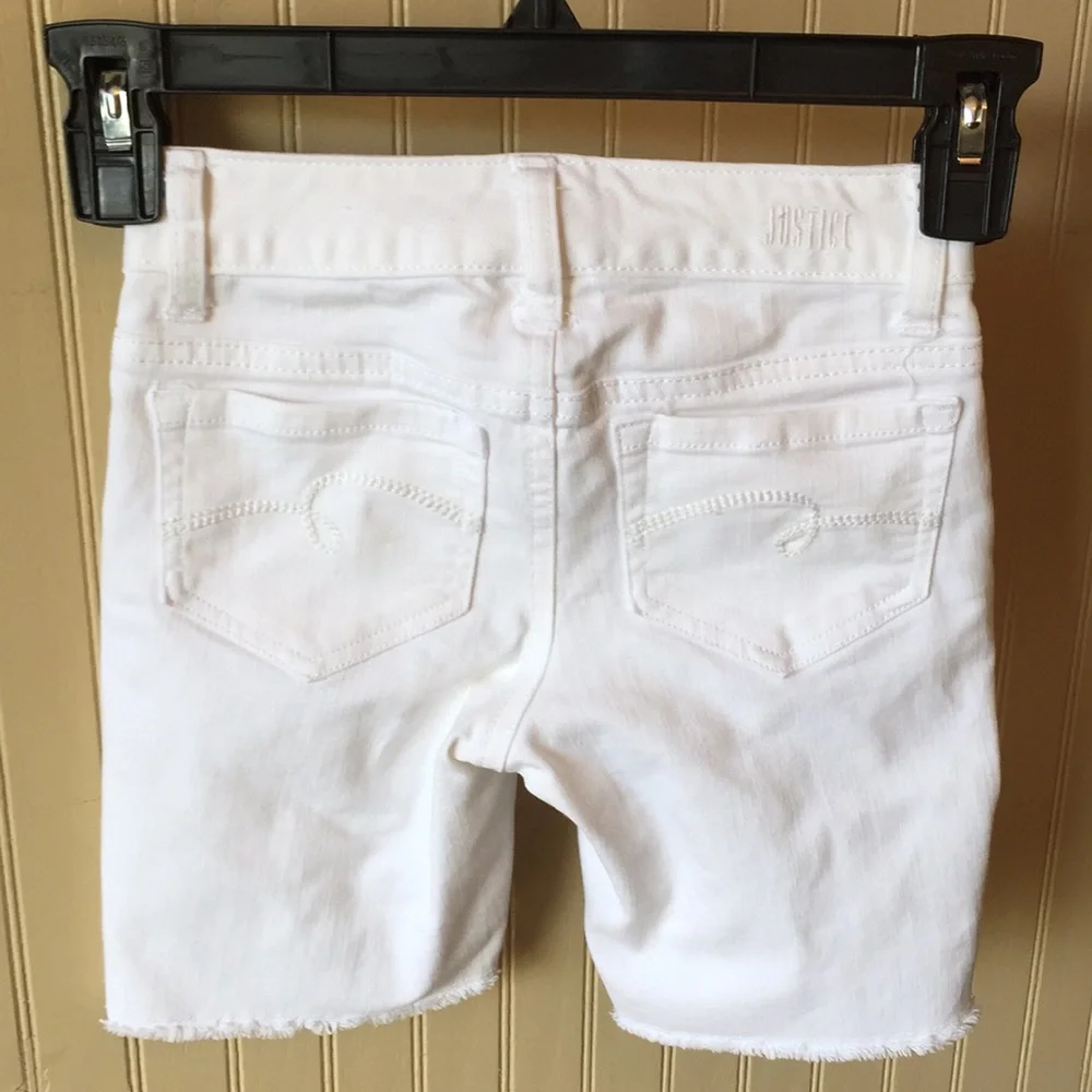 Justice shorts‎ white size 7slim distressed long shorts